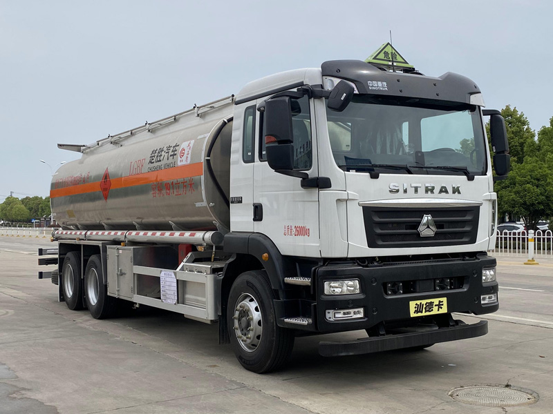 鋁合金運(yùn)油車，油罐車，楚勝汽車集團(tuán)
